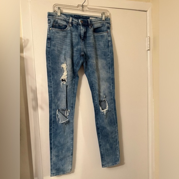 BLANK NYC Skinny Classique distressed jeans size 27 - Picture 1 of 9